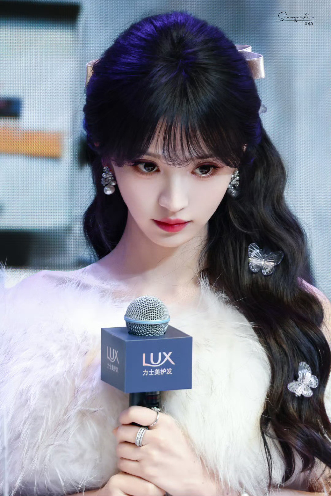 娱乐圈的人啊，还是得低调《逐玉》被点名张凌赫这边焦头烂额，女主倒是完美隐身，一点