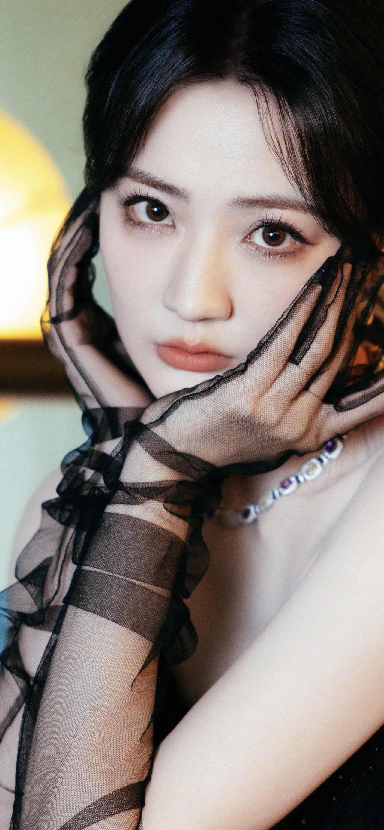 美女壁纸-第5719期-徐璐