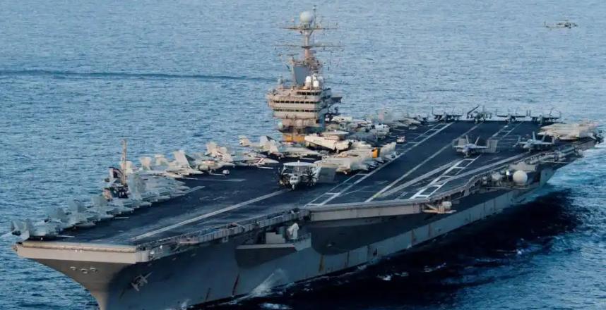 伊朗开始行动了！２月６日，伊朗侦查到美国“林肯”号航母的动向后，主动派出４０艘