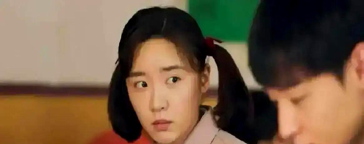 渣男把老丈人踹出工厂大门，转头就搂着小三偷腥。你看懂这出戏，才算看透婚姻的杀猪盘