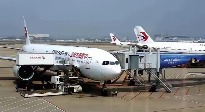万万没想到，南航退役波音737拆开发动机舱后工程师眼睛都亮了，里面竟藏着"金山！