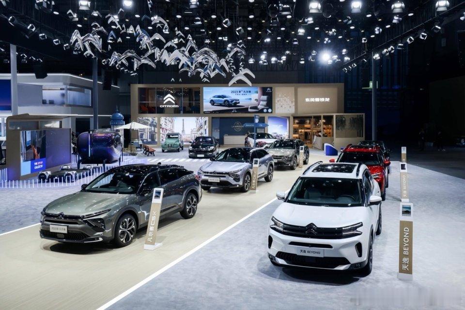 曾年销超70万辆，如今跌至仅5万+，沉寂已久的神龙汽车终于发力神龙官宣：携东风标