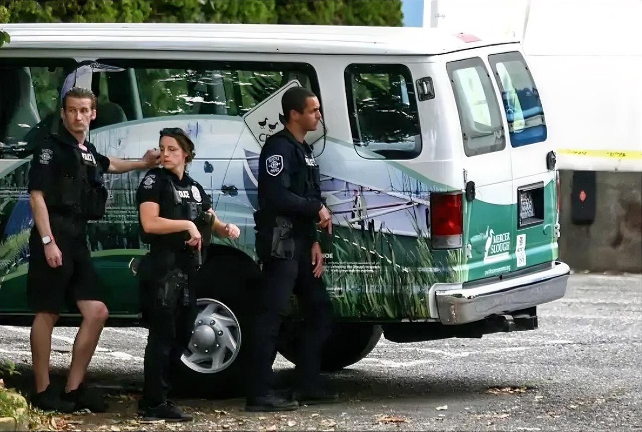 至少7人死伤！游客争相逃命！美西7月26日，美国华盛顿州西雅图市中心发生一起