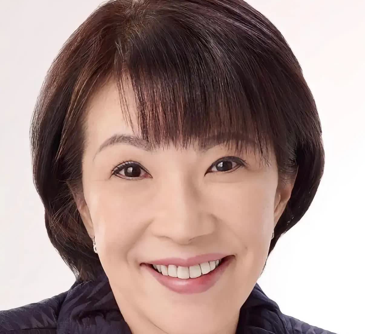 日本🇯🇵首相要换女当家的？这个女人叫高市早苗（有网友给她起