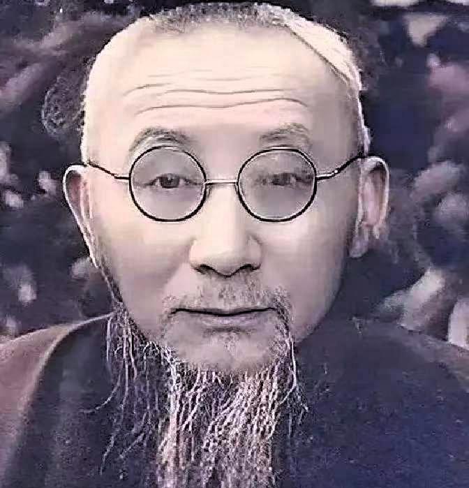 1938年，大汉奸陶锡三在家里宴请日军。突然，她听到女儿哭喊着：“救命啊，救命啊