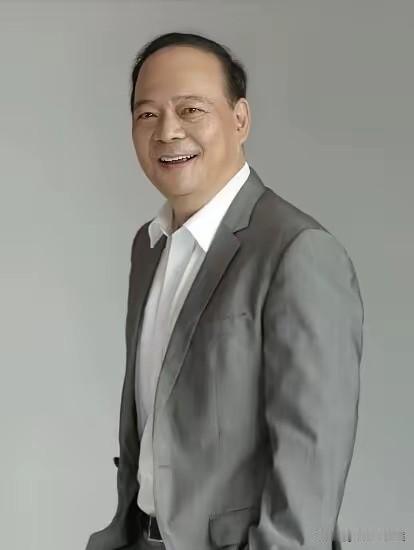 近日，曾毓群罕见接受了媒体采访，并生气地表示，有些竞争对手为了“搞钱”不择手段，