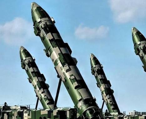 如果中日爆发战争，一天之内能不能把日本全歼了？先说我个人的看法，如果在不动用核武