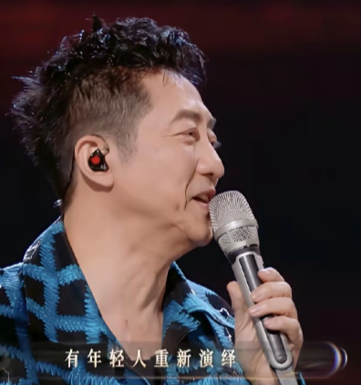 这可能是庾澄庆最正确的决定！因为肖战也喜欢​《整晚的音乐》在跨年演唱会上被肖