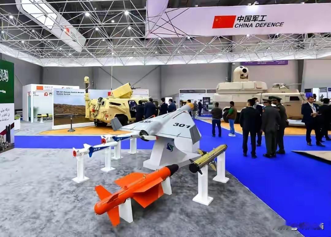 东部战区“雷达杀手”亮相！六联装齐射震台独解放军东部战区刚发布视频，展示咧新式