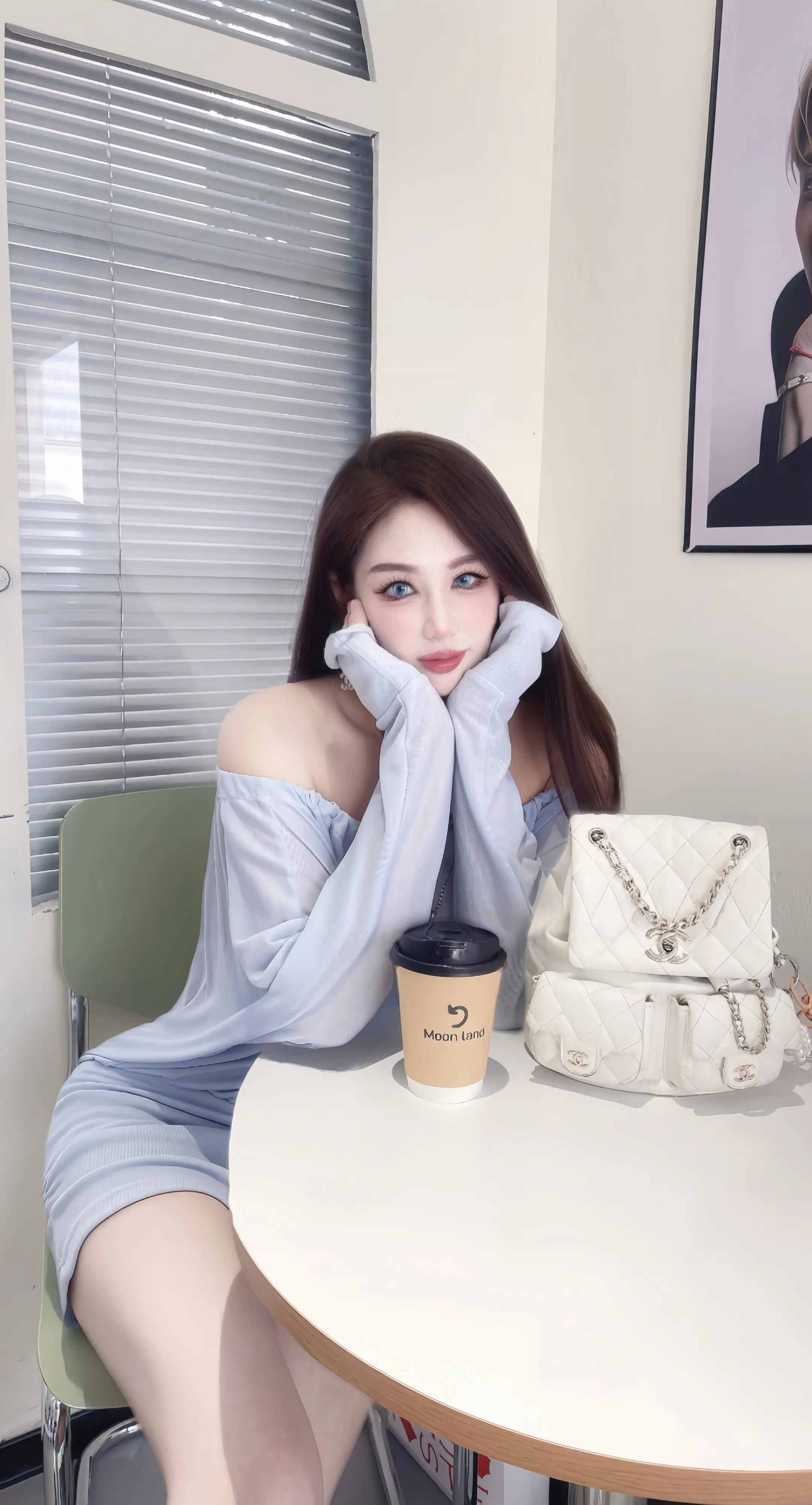 又是甜美的一天 ^>⩊<^੭