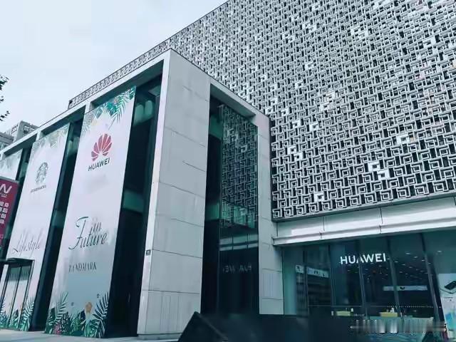 半导体分析师：华为一定会搞定EUV！华尔街半导体分析师：韬定律+EVU光刻机，芯