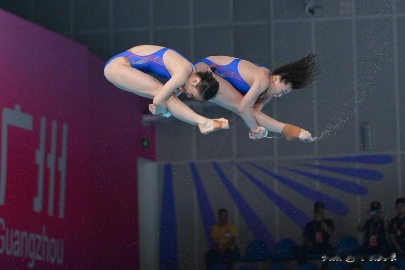 11月4日，十五运会跳水女子个人全能决赛结果出炉，广东队的王伟莹简直太牛了，以7