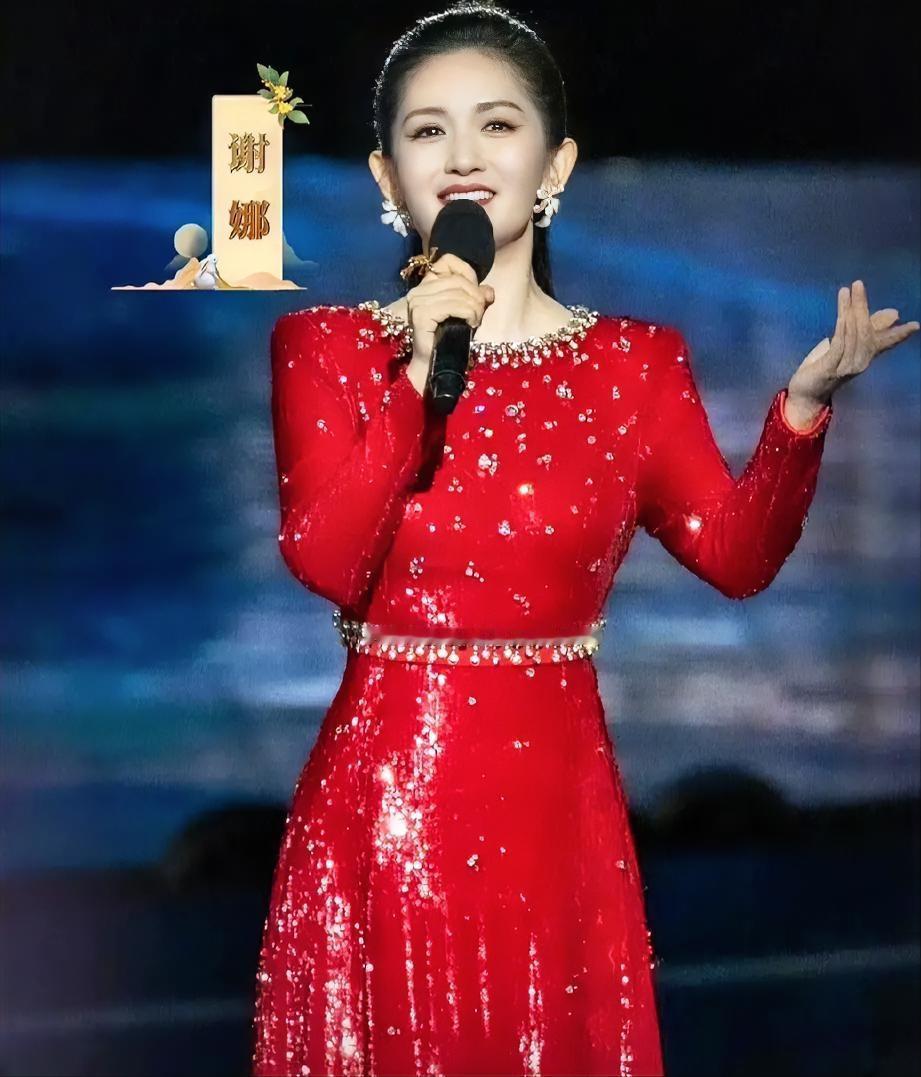 一时之间对谢娜的批评铺天盖地而来，不是因为她工作方面出现了问题，也不是因为她
