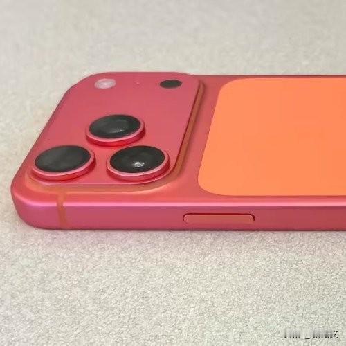 苹果急了！iPhone17Pro刚买就褪色，罪魁祸首竟是最后一步没做好？刚