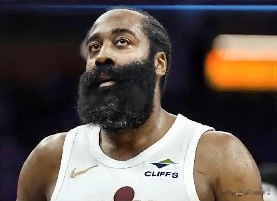 哈登真是太大公无私了！据NBA记者EvanSidery报道，哈登和骑士已经