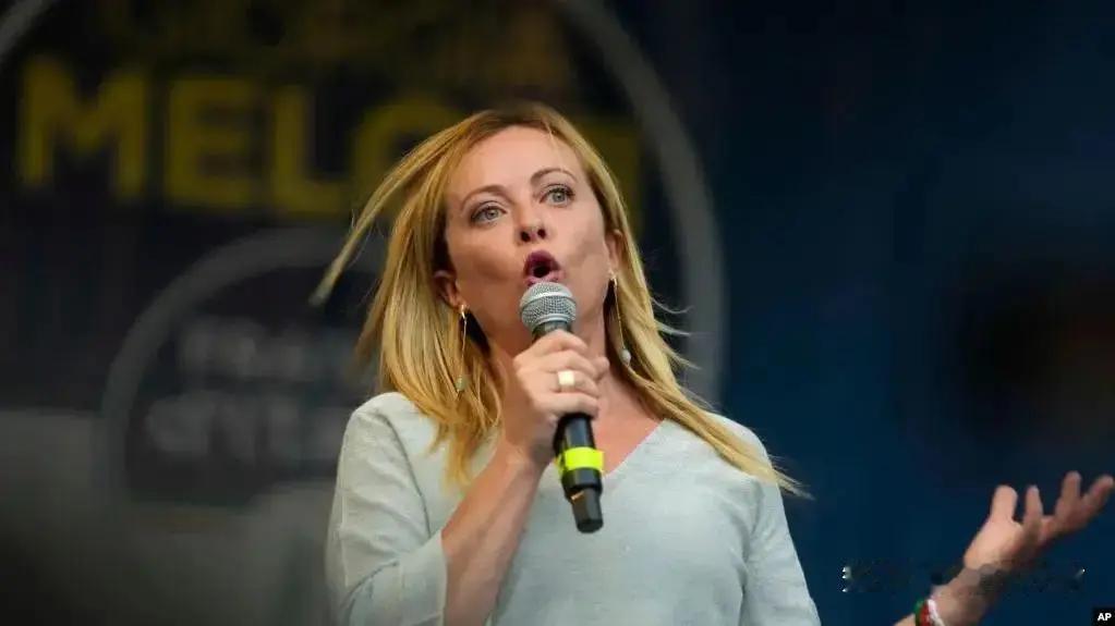 意大利总理梅洛尼真是好样的！她彻底摧毁了特朗普的傲慢​特朗普——“意大利可以被