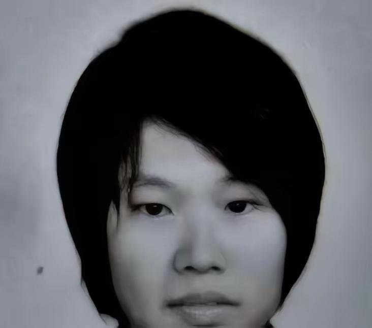 1965年，重庆“女子”刘桂兰，是双性人，十八岁刚成年时，嫁夫生子，婚后发现自己