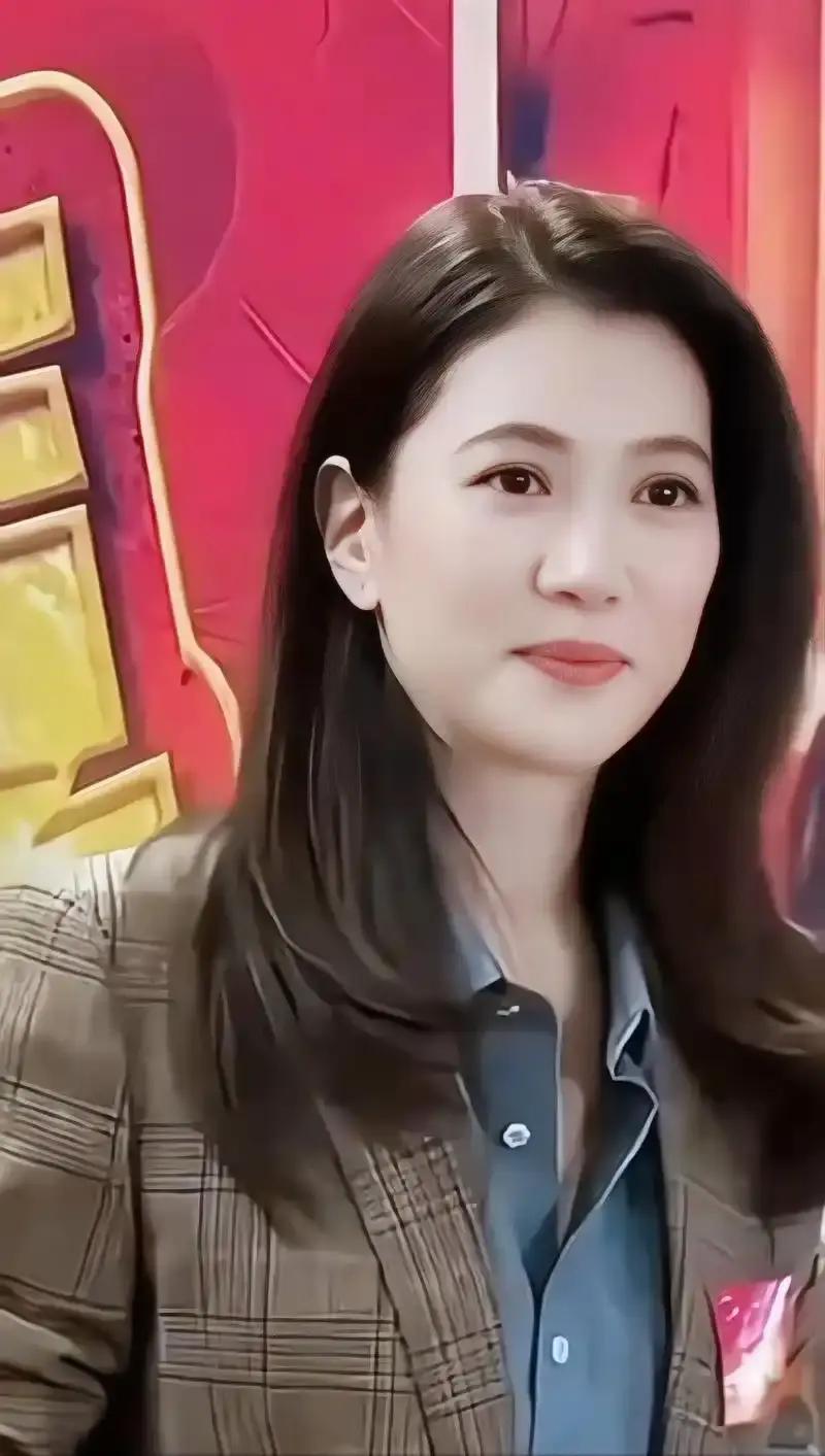 张智霖和袁咏仪是不会分开的，不是因为袁咏仪长的多好看，也不是张智霖馋她身子，