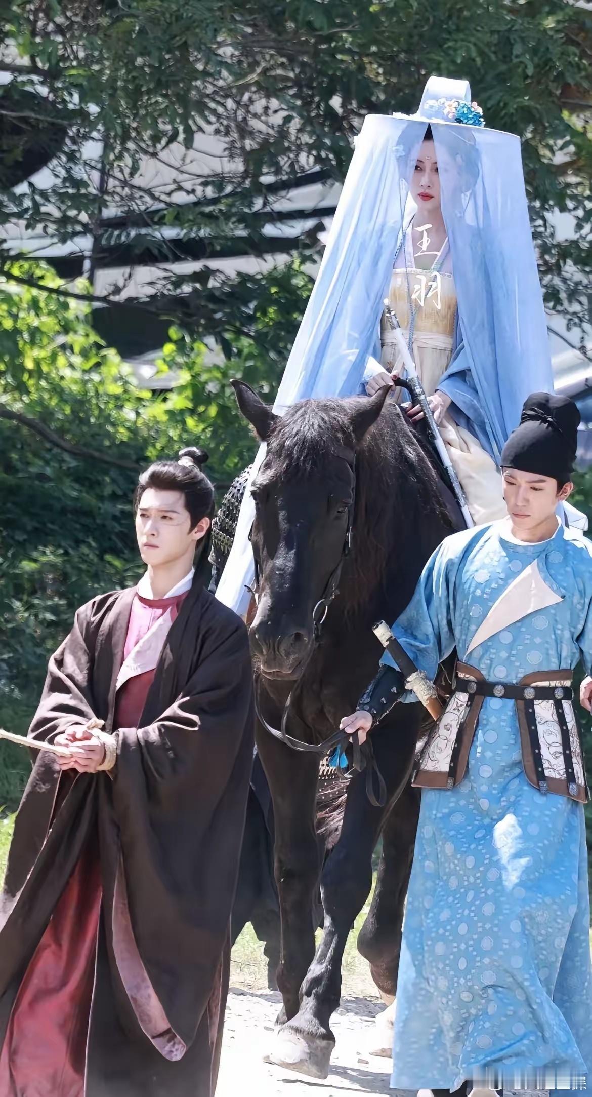 不得不说，孟子义最有CP感的男演员还是李昀锐，《尚公主》首次合体路透就是男主被女