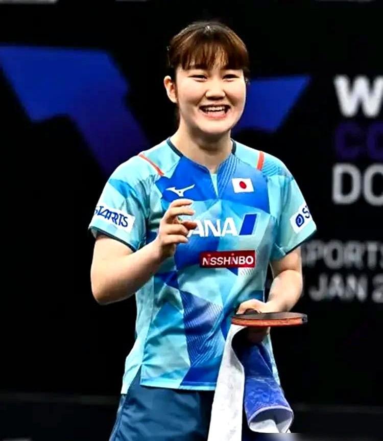 大藤沙月没进日本世乒赛名单，接下来的表现让人刮目相看。2月落选后，她3月重庆