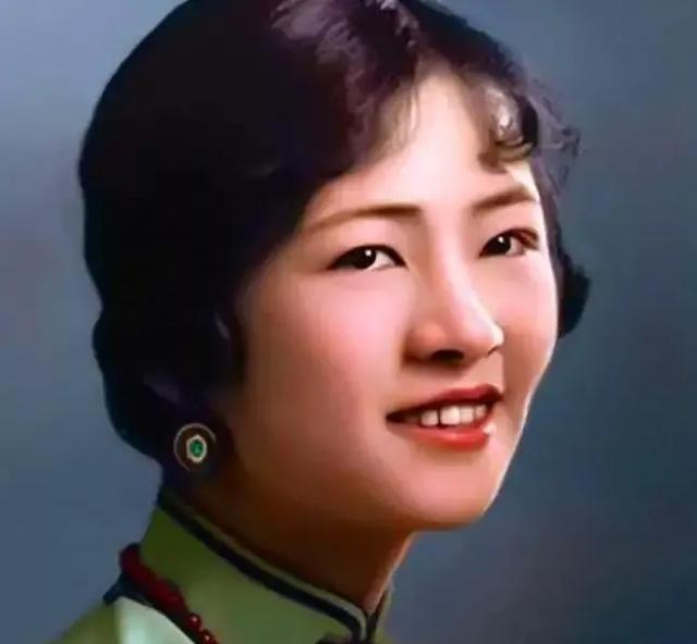 1920年,24岁的徐志摩爱上了16岁的林徽因,但他忘记了,当年,张幼仪嫁给他的