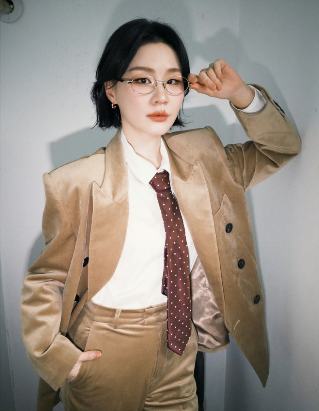 好帅啊金靖又帅又飒迷得我不行了