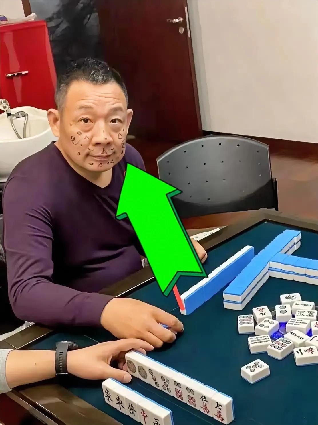这下我估计于东来在网上又要被喷惨了​他居然把自己新店的2%岗位都给服刑人员！