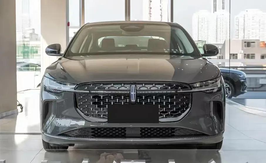 林肯Z近况速递：优惠6.6万+混动加持，这价格香不香？2025款林肯Z现车