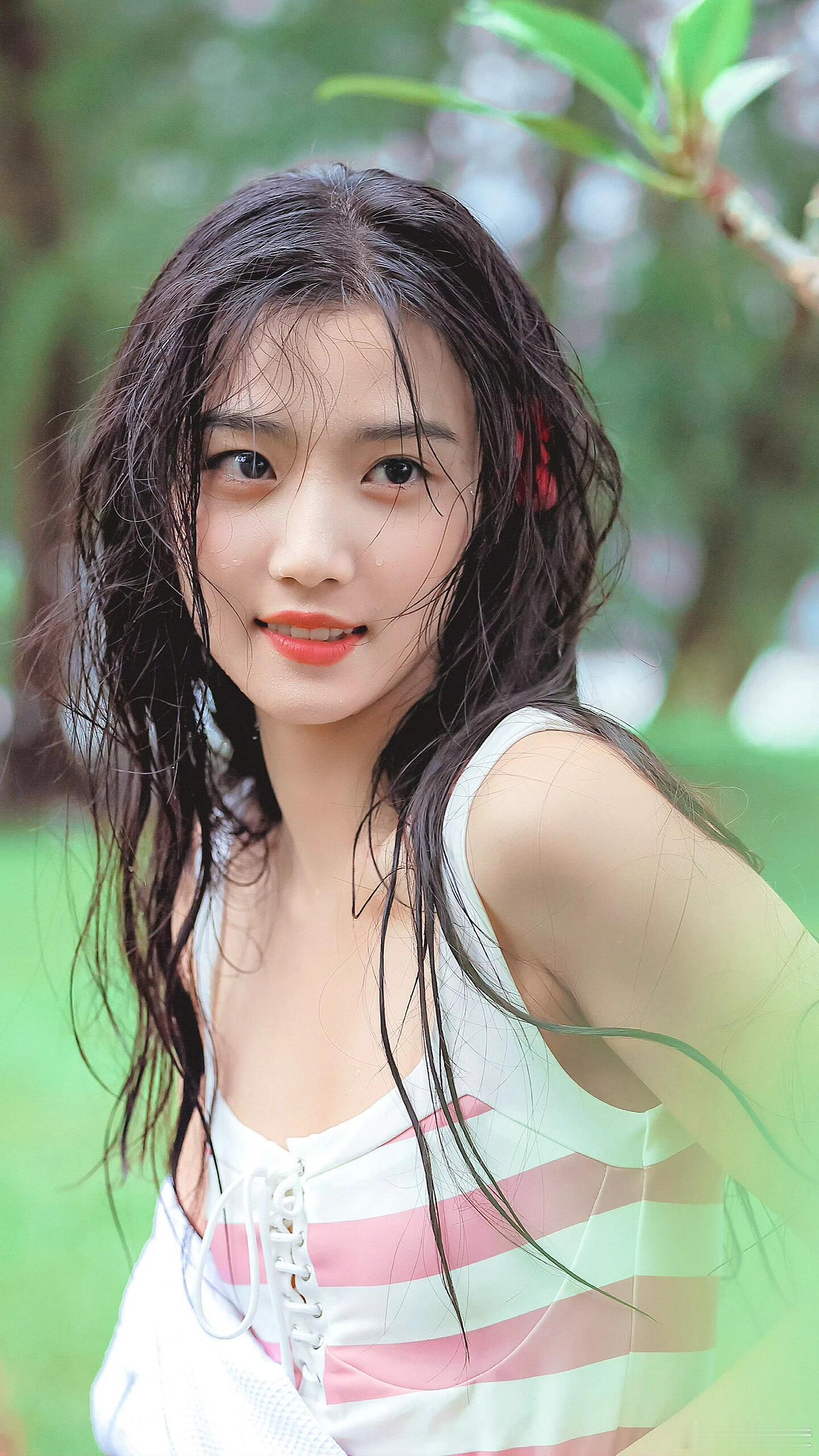 卢昱晓卢昱晓壁纸🤍太欲了卢昱晓｜​​​