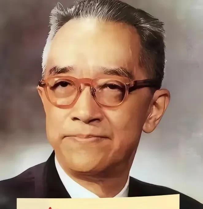 胡适应该是口碑两极分化特别严重的人！最先了解他是新文化运动的发起人之一，学问奇高