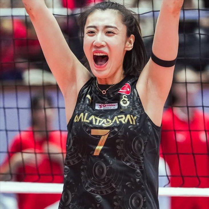 欧联杯最新消息，王媛媛11分4拦网北京时间1月28日凌晨，女排欧联杯八强附加赛