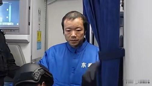 看陈志这面相，就像一个还未长大的小孩子，唯唯诺诺、猥猥琐琐，跟那些刚从电诈园中解