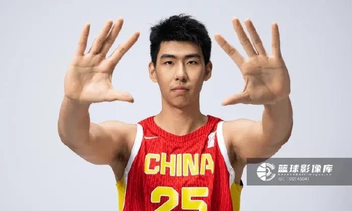 NBA情报局8月12日讯好家伙，CBA也上演“库明加式”剧情了！媒体人球圈