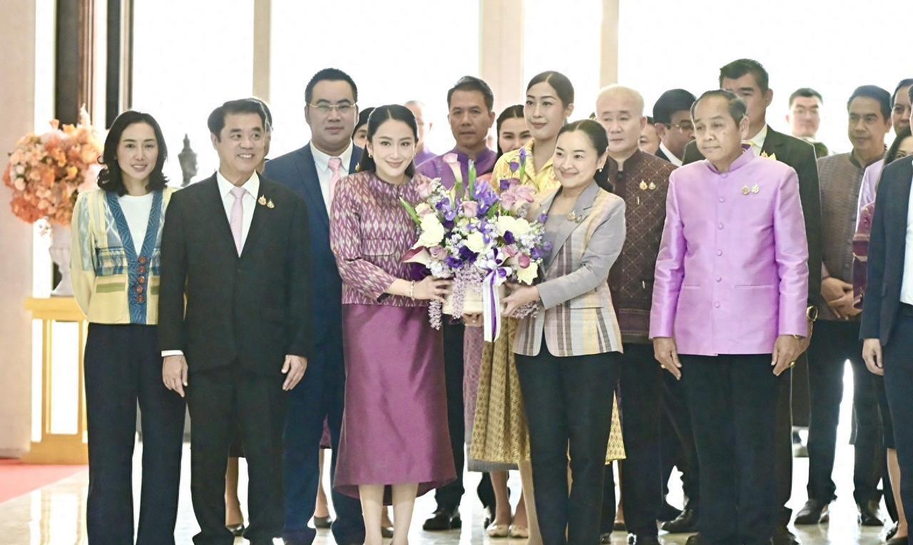 佩通坦：20件柬埔寨文物不还了！洪马奈：这是上届泰国政府决定还的。佩通坦：现
