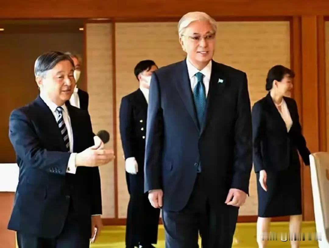 哈萨克斯坦稀土困局：2000万吨矿藏卡在中国家门口哈萨克斯坦最近发现了一