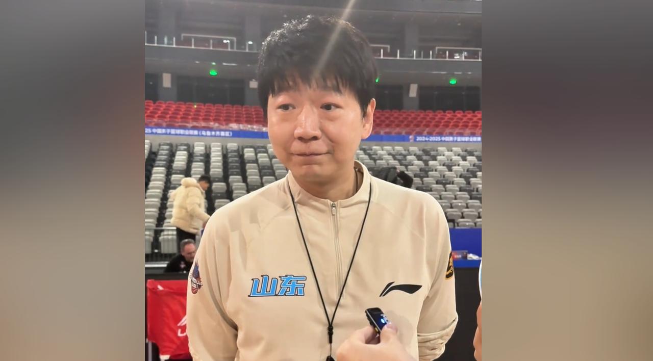 山东男篮下血本！据山东男篮领队林一鸣证实，关于交易王岚嵚的事情终于谈妥了，不