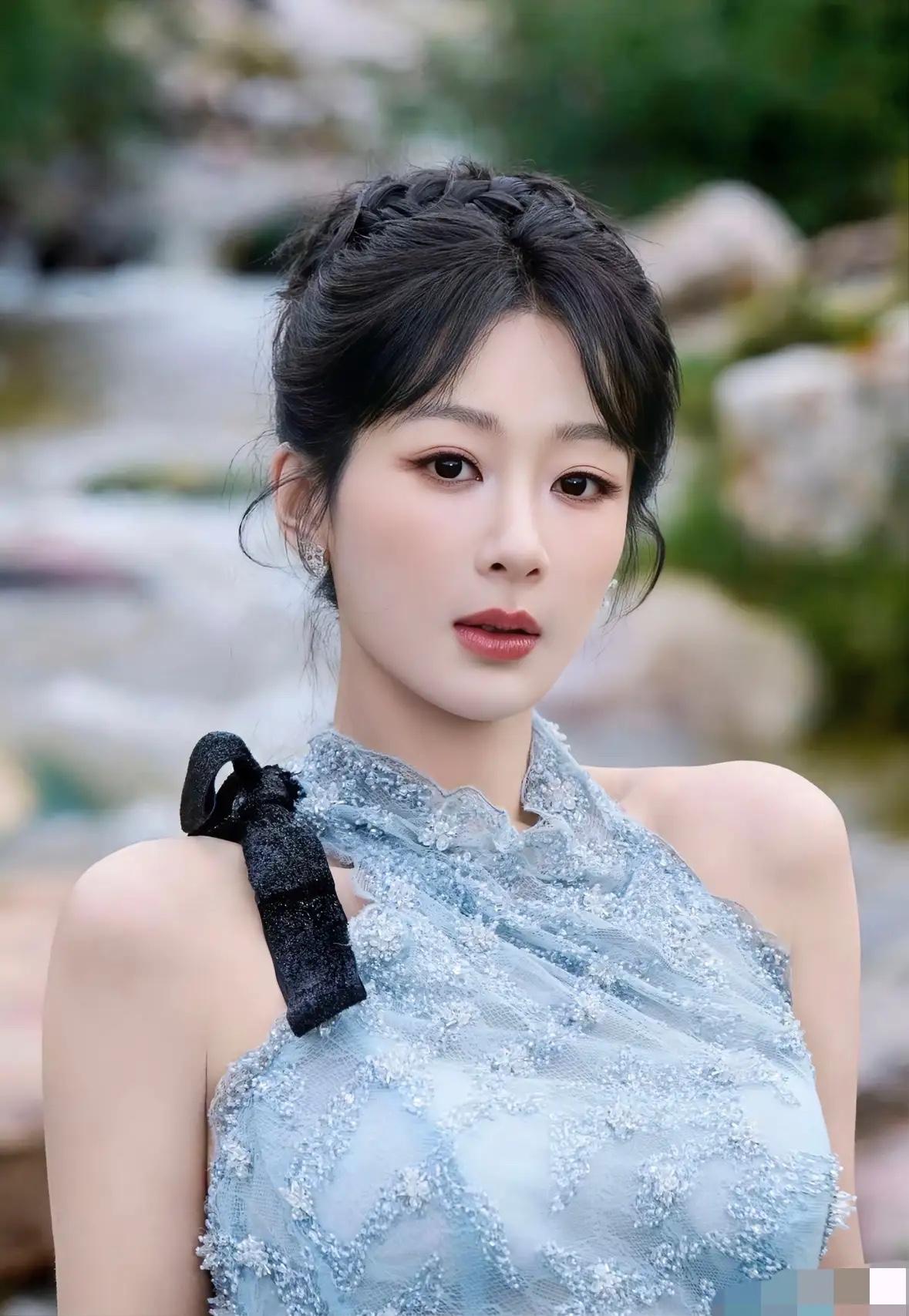 白鹿沉默了，孟子义也不敢吭声了，万万没想到，杨紫居然晋升90后女顶流了！33岁