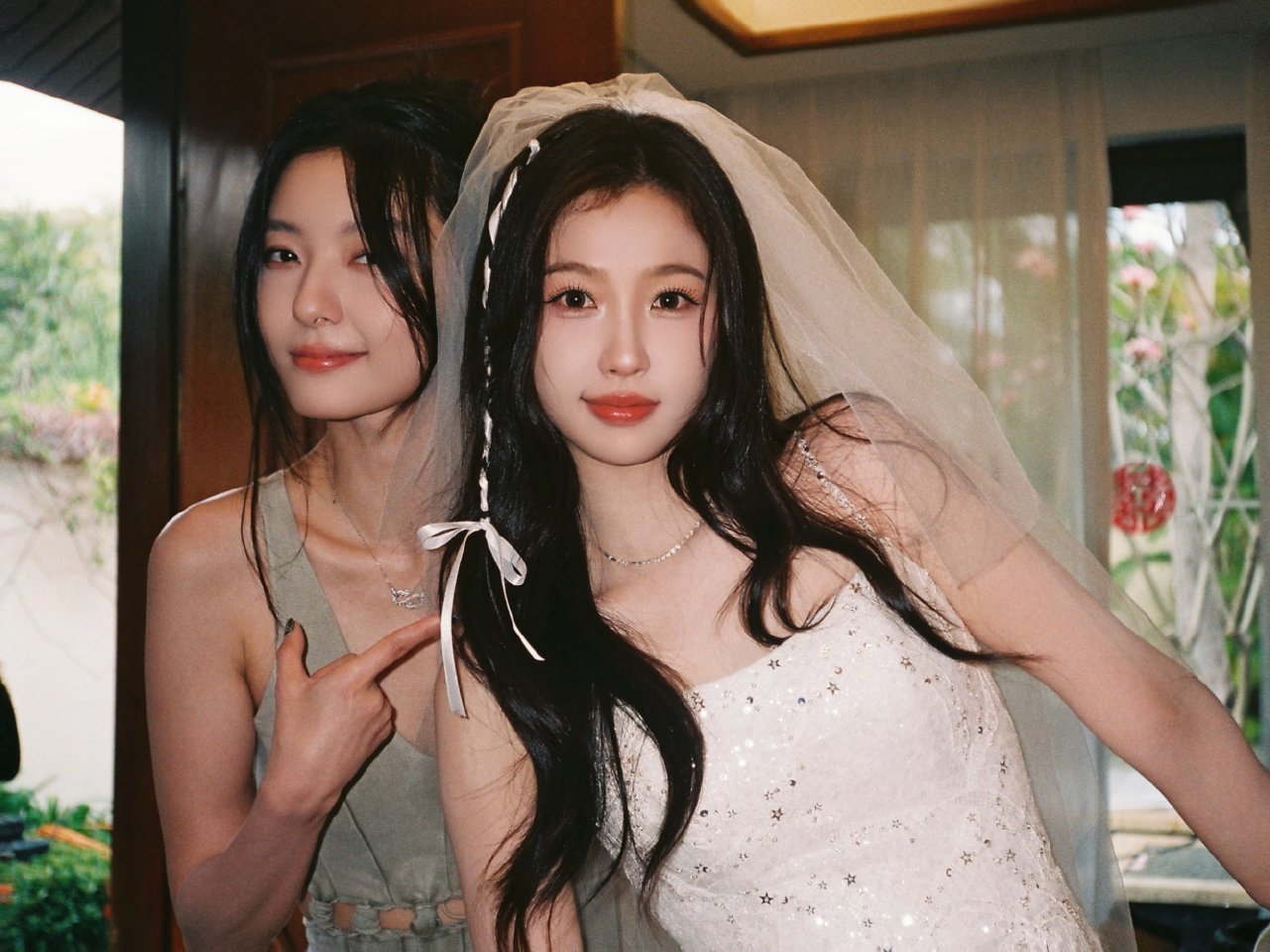 捡到一张虞书欣姜暮，漂亮宝宝🥰