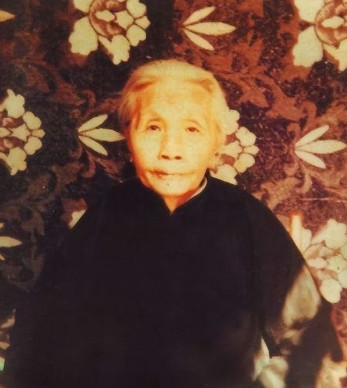 1992年，88岁老奶奶叮嘱孙子说道：我死后，一定要好好保存遗体，将来会出现奇迹