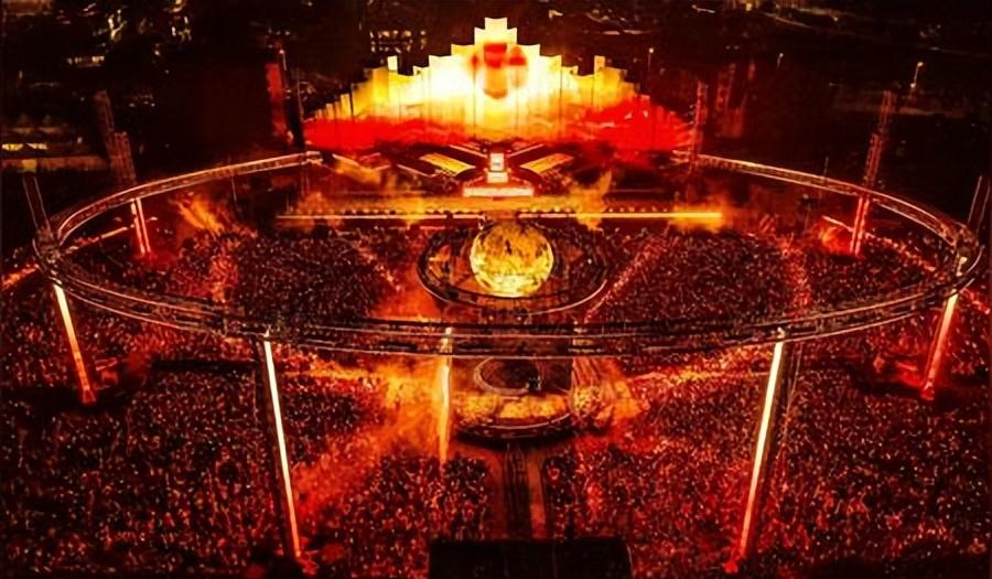 华晨宇佛山演唱会燃爆！3吨米炒饭+2000架无人机，这宠粉力度绝了！嘿，各位吃