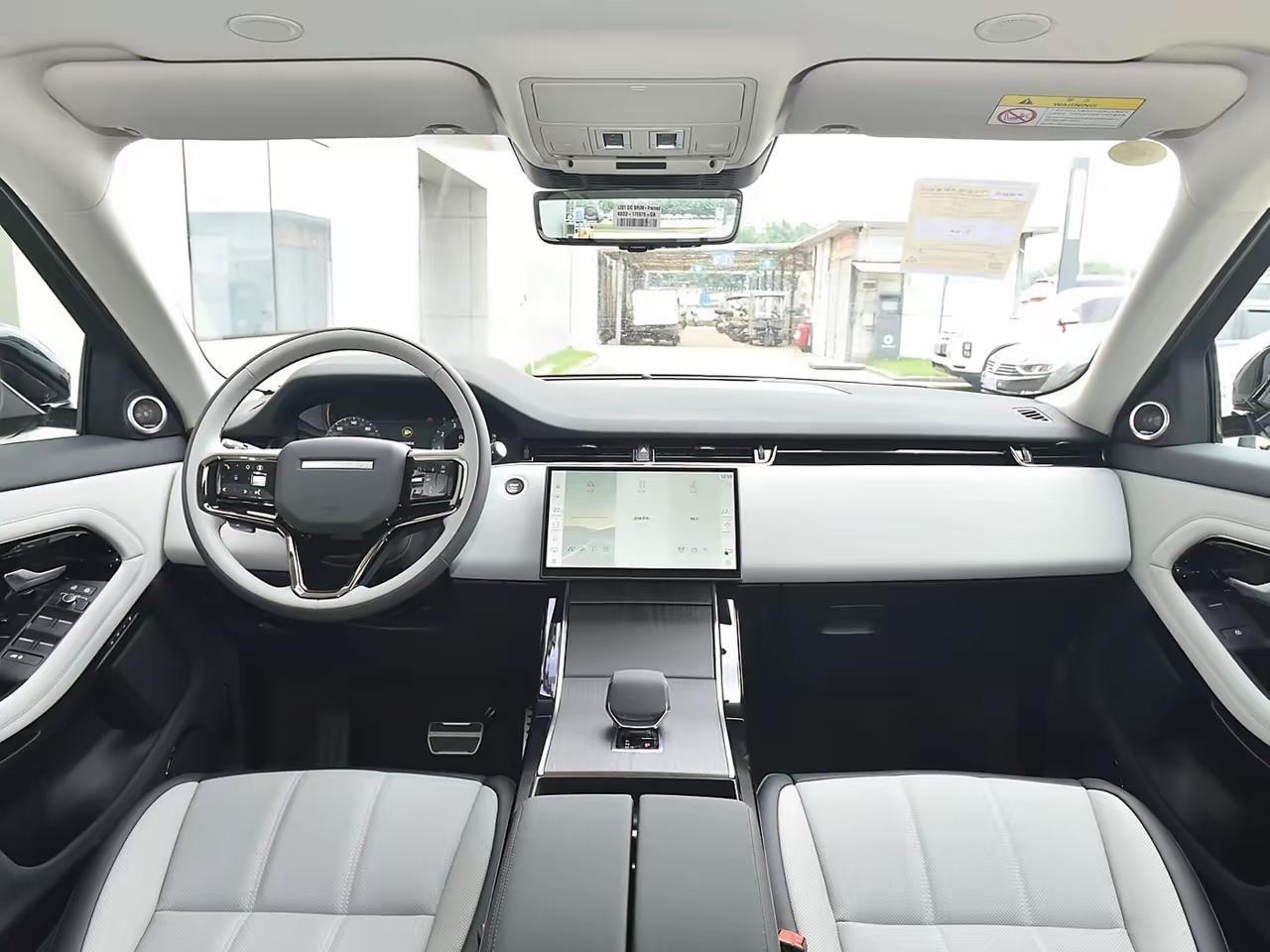 真是伤害性不大，侮辱性极强！5月，揽胜极光在中国销量761辆6月，揽胜极光在