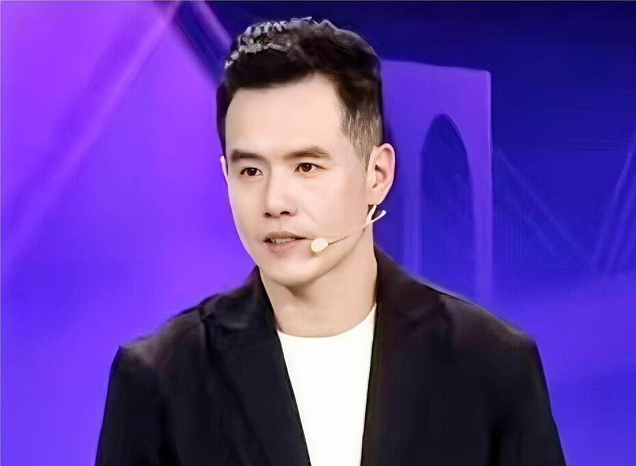 德甲首秀逆转封神！刘国正一语道破樊振东恐怖真相，离开国家队他反而更无解了？谁能