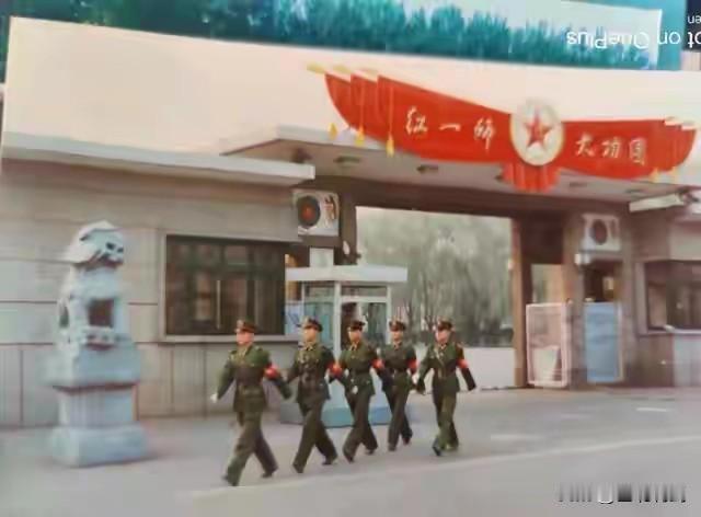 宣化战友郭哥说，七十年代初期，张家口原65军577团一位营长叫孙敬儒，提拔到57