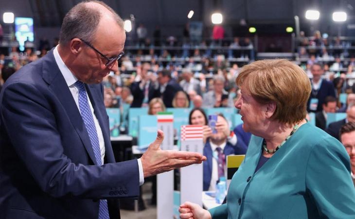 2月25日，德国总理默茨还懂得“自嘲”，他在与中方会谈时说：“我知道，我的前任们