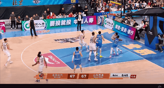 珀塞尔隔扣周琦这个球的确是漂亮，双方本场比赛打的也的确挺较真，不知道山东男篮最近