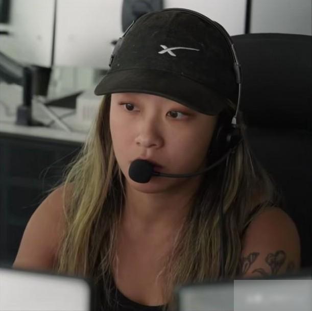 最近，SpaceX星舰“发射控制工程师”“郭璨”火了，但真正让人眼前一亮的，不只