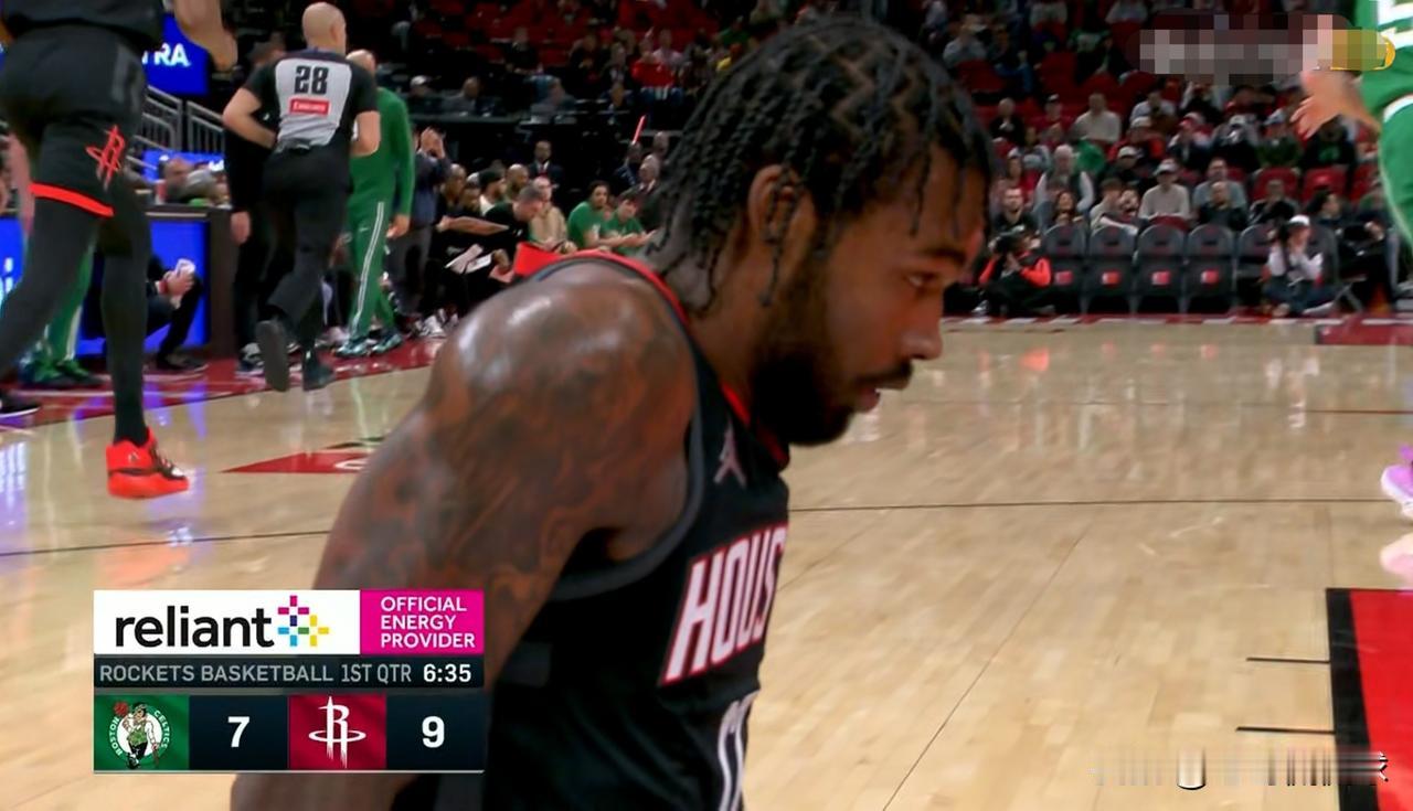 我必须要好好夸夸火箭大将伊森！虽然火箭今天在主场以93：114惨败于凯尔特人，但