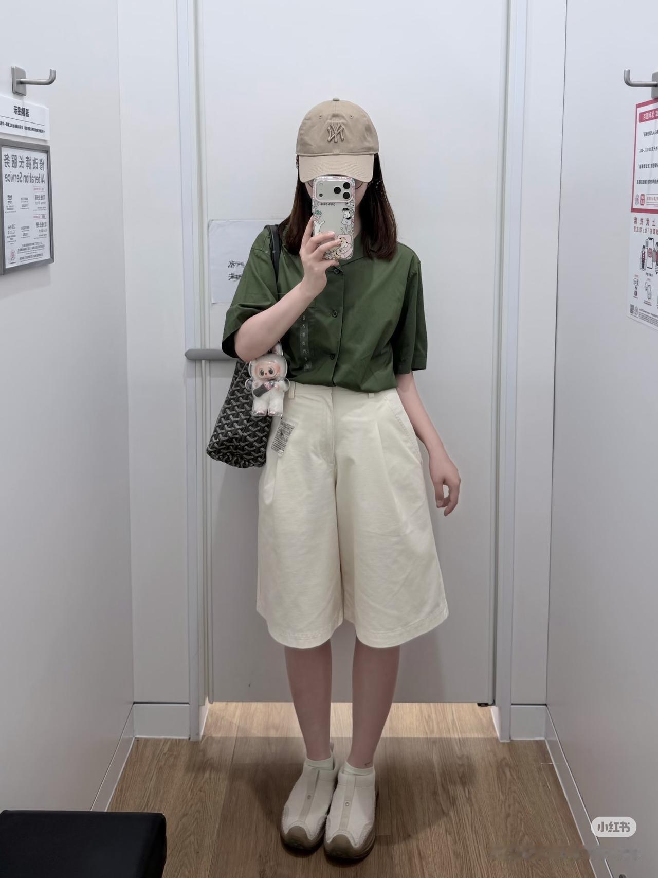 优衣库这件绿衬衫，穿一次被夸一次✨谁懂啊！这件军绿衬衫真的是衣柜里的宝藏冷调