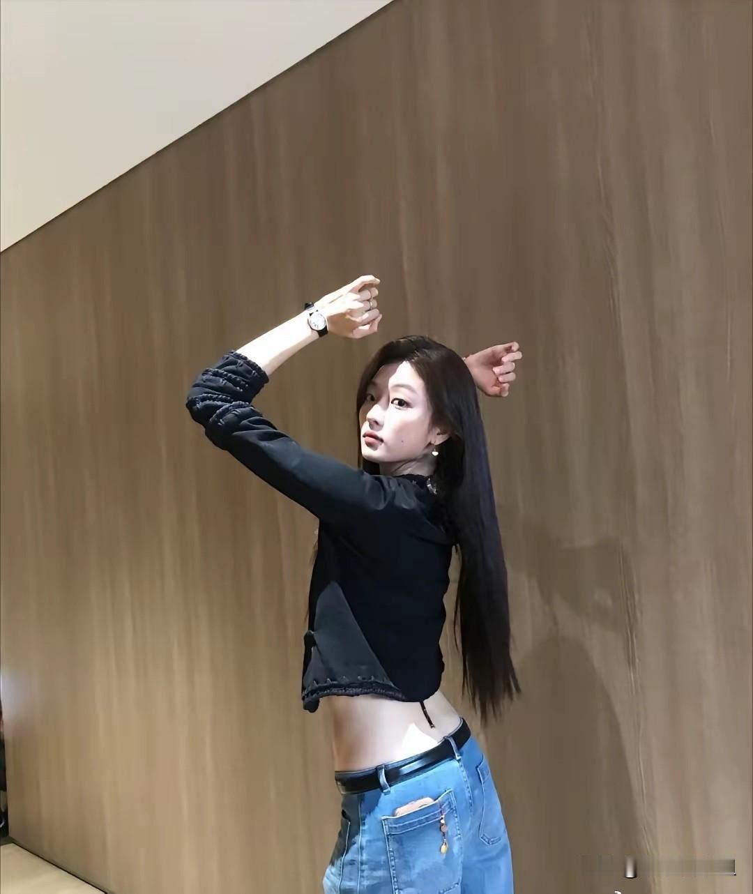 孙千这身材炫得……我居然无法反驳！