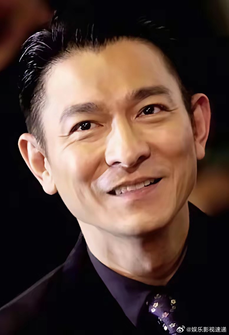 谁能想到呀？​《长安的荔枝》上映后，讨论最火的不是主演白客，而是戏份仅十几分钟刘